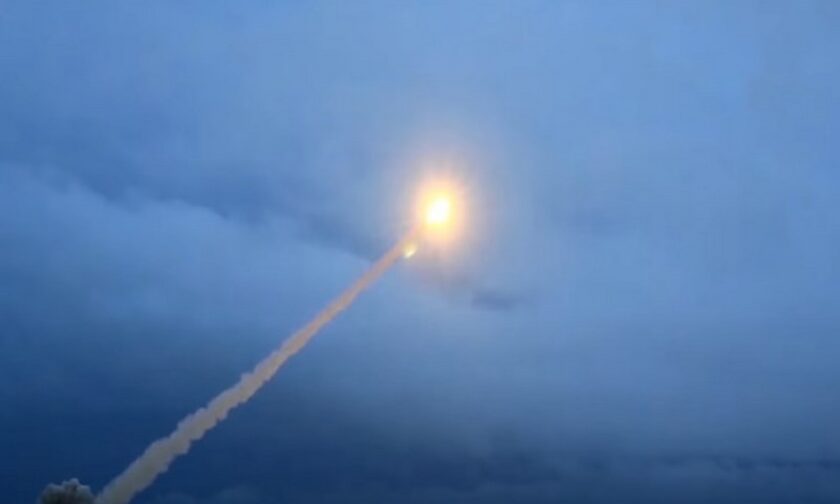 Ρωσία: Ο Πούτιν δοκιμάζει μυστηριώδεις πυρηνικούς πυραύλους με απεριόριστο βεληνεκές