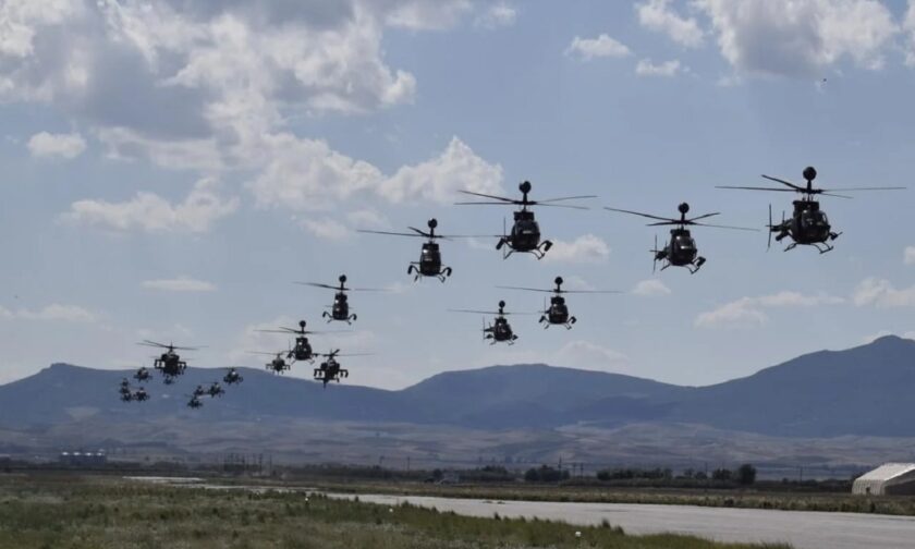 Τα 22 ελληνικά ελικόπτερα που καταστρέφουν 300 τουρκικά τανκς