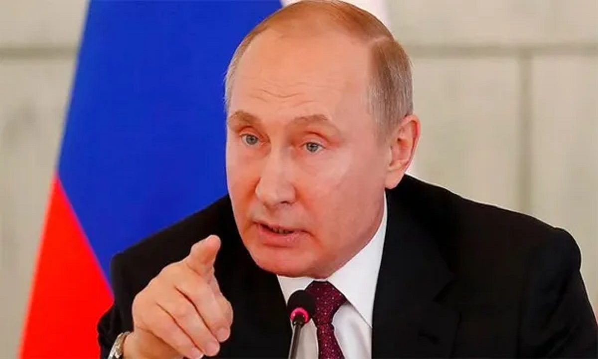 Πούτιν: Έμεινε από λεφτά η Ρωσία - Πρέπει να δανειστεί 56 δισ. δολάρια
