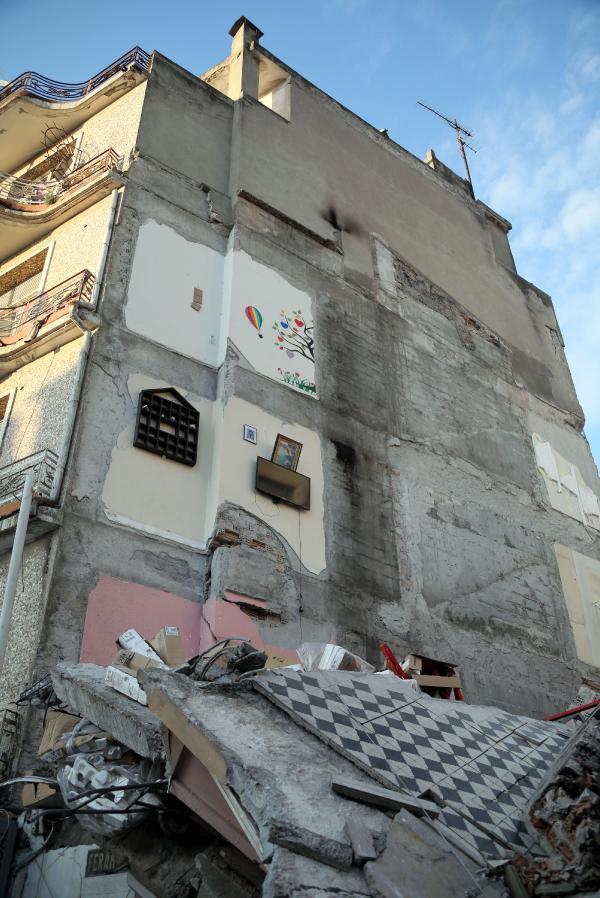Σεισμός στην Τουρκία: Απίστευτα κατασκευαστικά λάθη -