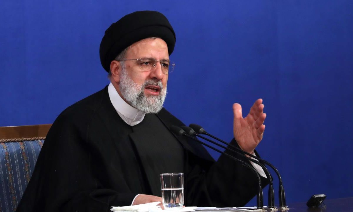 Ο Ιρανός πρόεδρος Ιμπραήμ Ραϊσί δήλωσε ότι πρέπει να δικαστούν οι δράστες και οι υποστηρικτές της επίθεσης
