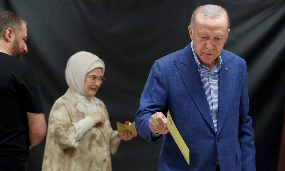 «Οι εκλογές να συμβάλουν στην έναρξη μίας νέας εποχής στη χώρα» δήλωσε χαρακτηριστικά ο Ρετζέπ Ταγίπ Ερντογάν