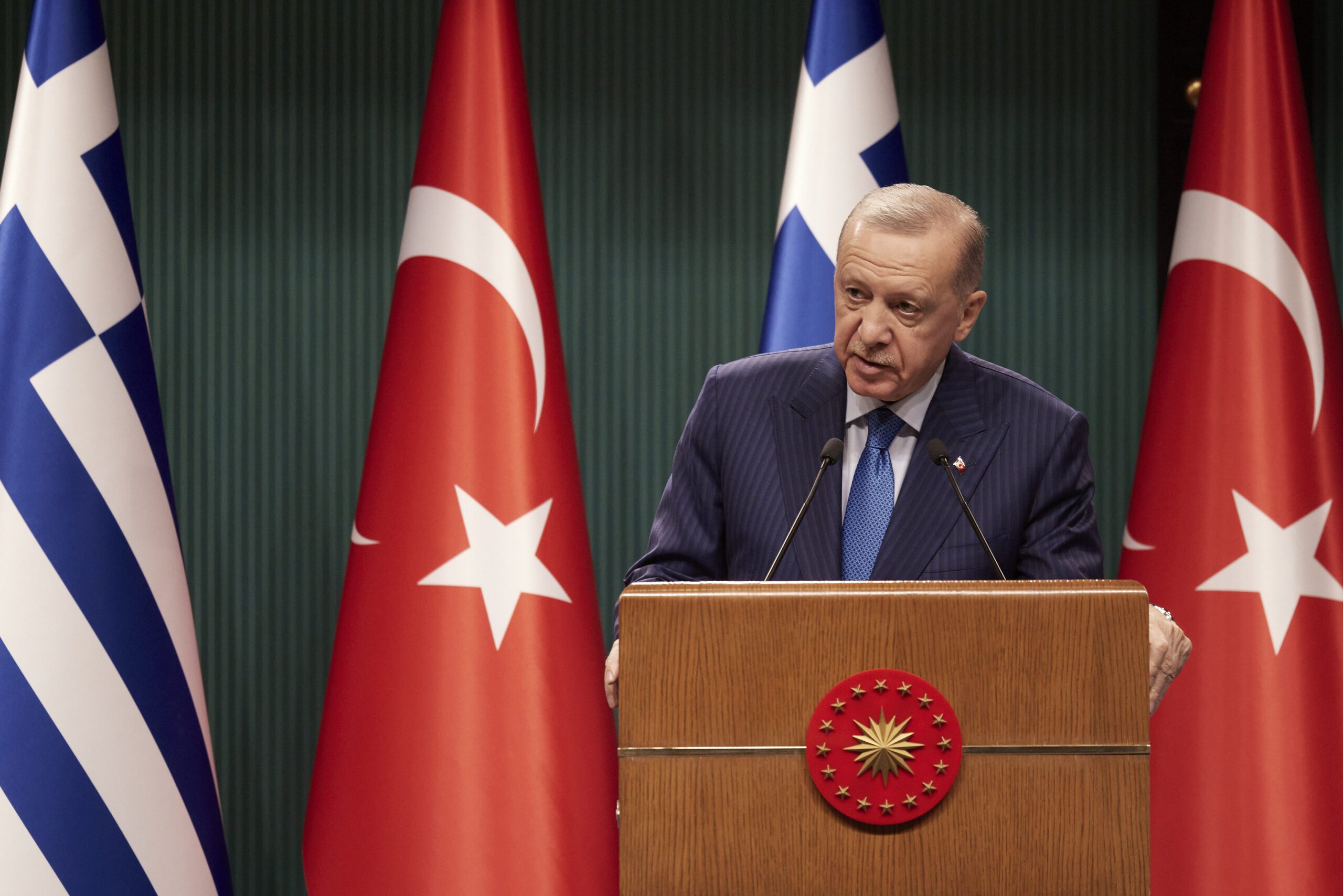 «Πραξικόπημα» Ερντογάν στην Τουρκία: Φτιάχνει το Σύνταγμα στα μέτρα του ώστε να γίνει «ισόβιος» πρόεδρος! Αυτές είναι οι αλλαγές που θα κάνει