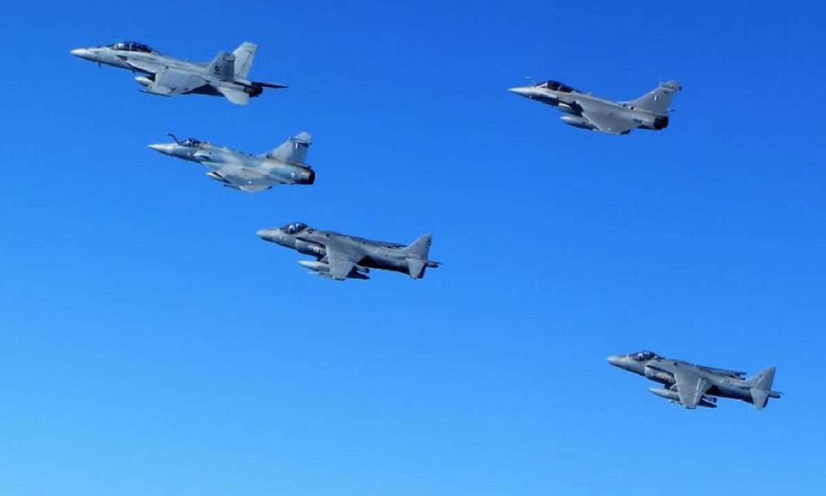 Θέλουν τον πηγαίο κώδικα των Rafale