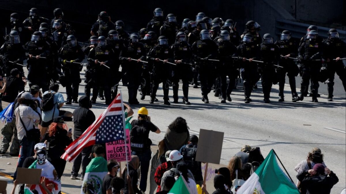 Downtown L.A. curfew goes into effect after California Gov. Gavin Newsom addresses
