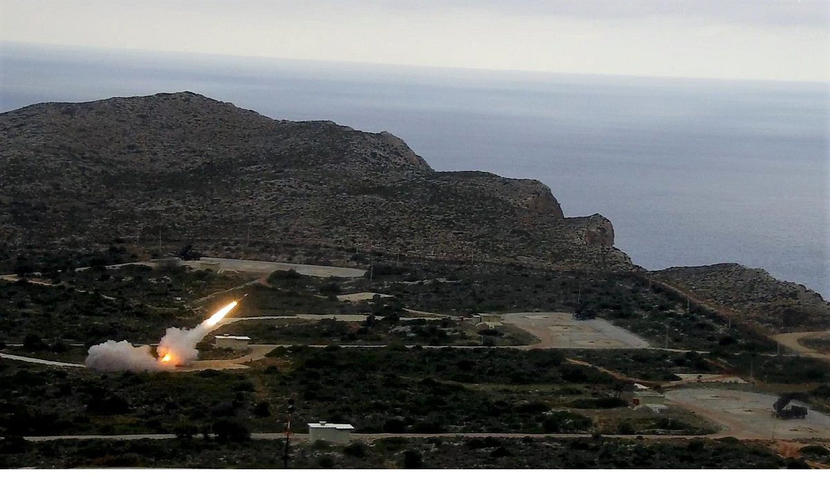 Έχει η Ελλάδα υπόγειο φρούριο; Τι συμβαίνει με τα υπόγεια αρχηγεία και πώς προστατεύεται από πυραυλική επίθεση