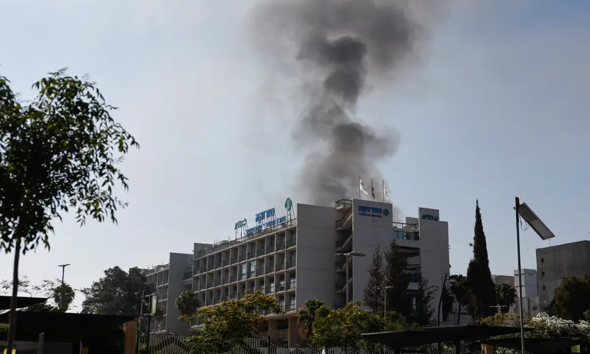 σφοδρό ιρανικό πλήγμα στο Νοσοκομείο Σορόκα στη Μπερ Σεβά