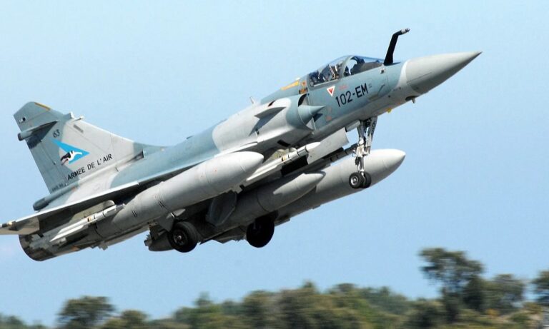 Το ΝΑΤΟ επικρίνει την Ελλάδα για την απροθυμία της να πουλήσει τα ελληνικά Mirage στην Ουκρανία