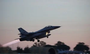 Οι Γάλλοι επενδύουν στην άμυνα με εγγυημένη απόδοση 5% - Μήπως να το κάνει και η Ελλάδα;