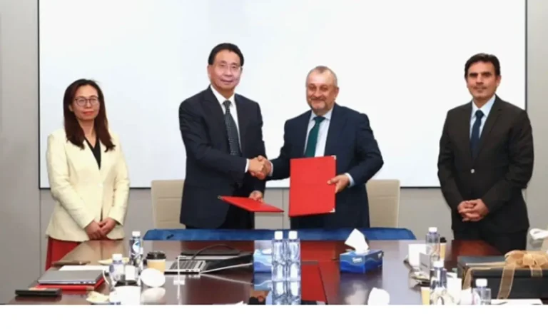 Η Τουρκία και η Κίνα ενώνουν δυνάμεις στους δορυφόρους