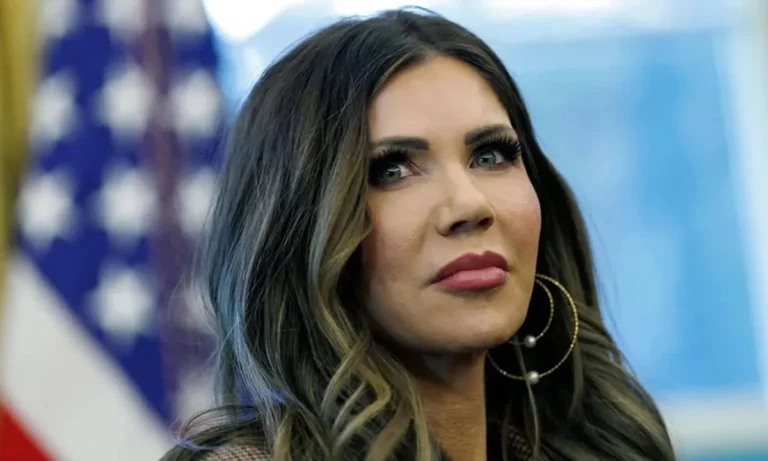 ΗΠΑ: Η «Μαύρη Λίστα» Τραμπ και το μεταναστευτικό μπλόκο που αλλάζει τα πάντα