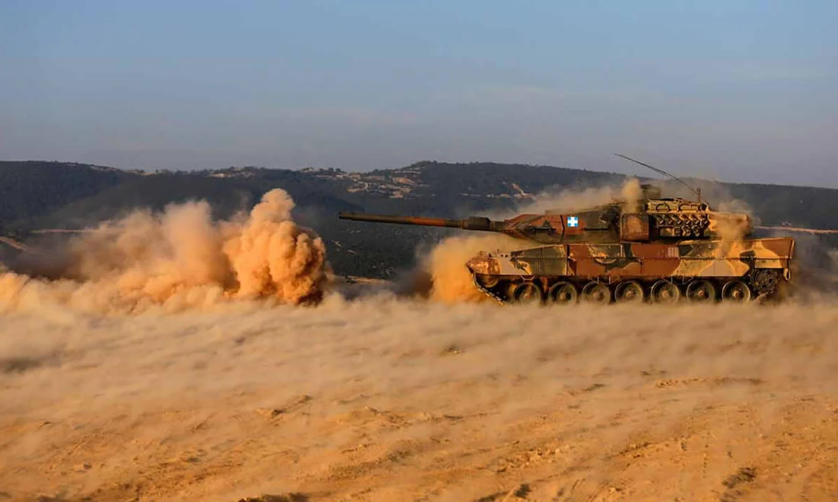 Το Leopard 2 είναι ένα γερμανικό κύριο άρμα μάχης τρίτης γενιάς.