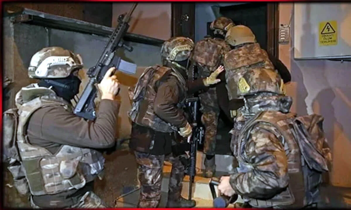 Θρίλερ στη Γιάλοβα: Άγρια συμπλοκή με ISIS και τραυματίες αστυνομικούς