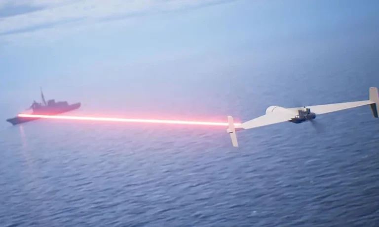 Το Γαλλικό «Υπερ-όπλο» που αλλάζει τα δεδομένα: Πώς το νέο λέιζερ της CILAS «τυφλώνει» και καίει drones και πλοία