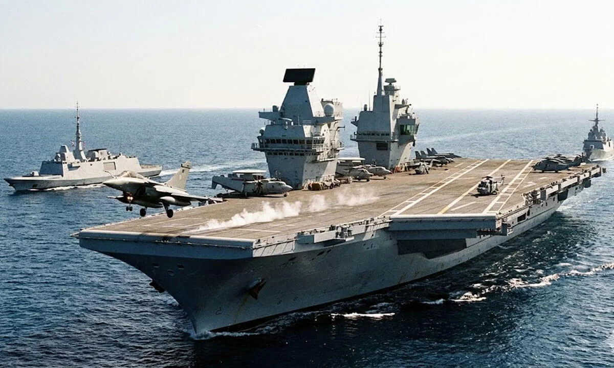 PA-Ng launching a Rafale M