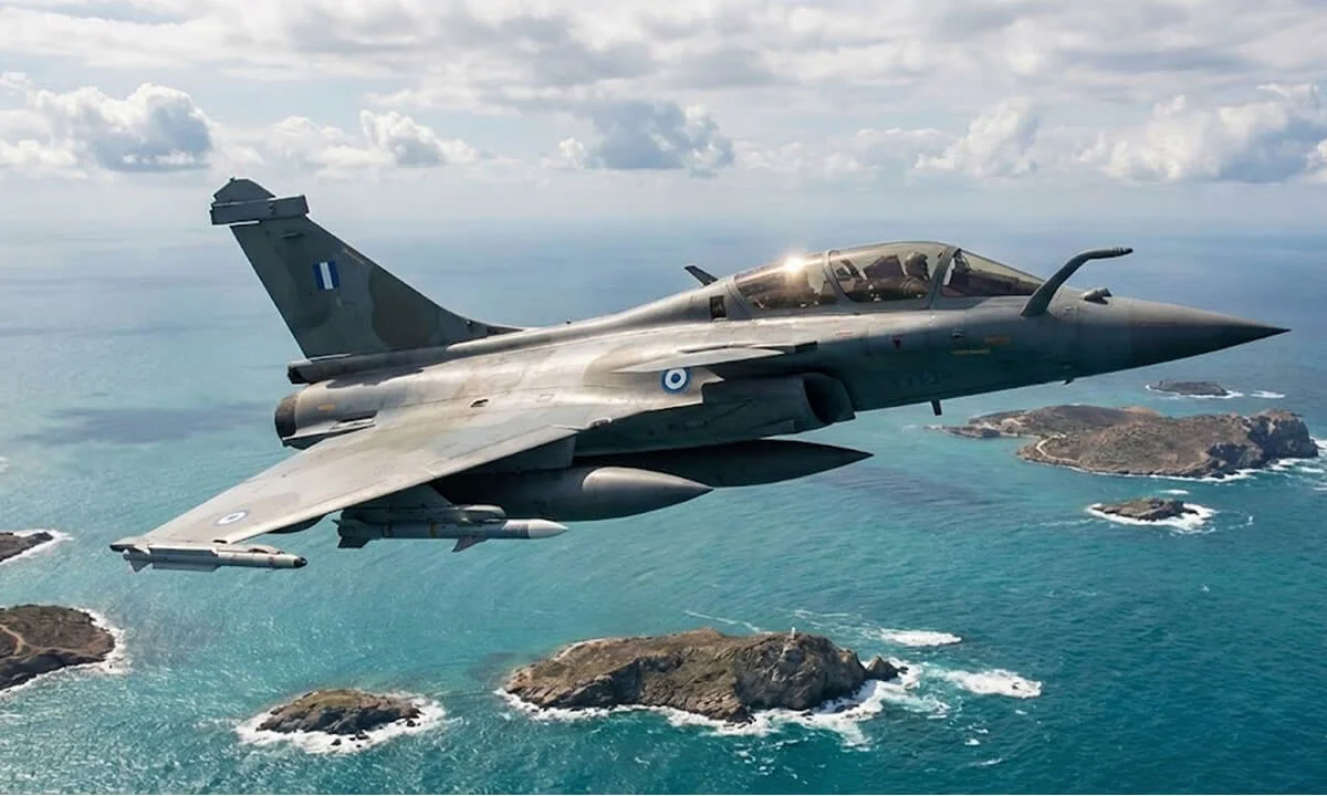 Ελληνοτουρκικά: Ελληνικό Rafale πάνω από το Αιγαίο