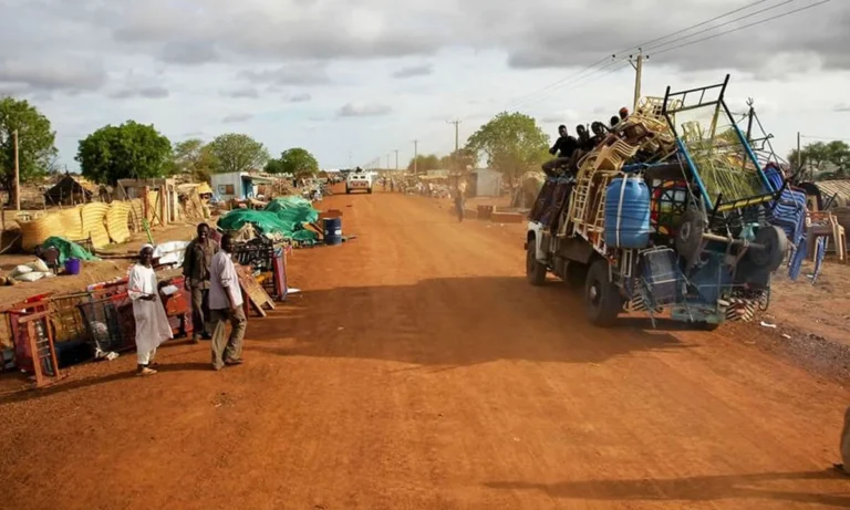 Μακελειό στο Σουδάν: Ποιοι κρύβονται πίσω από το χτύπημα στον ΟΗΕ;