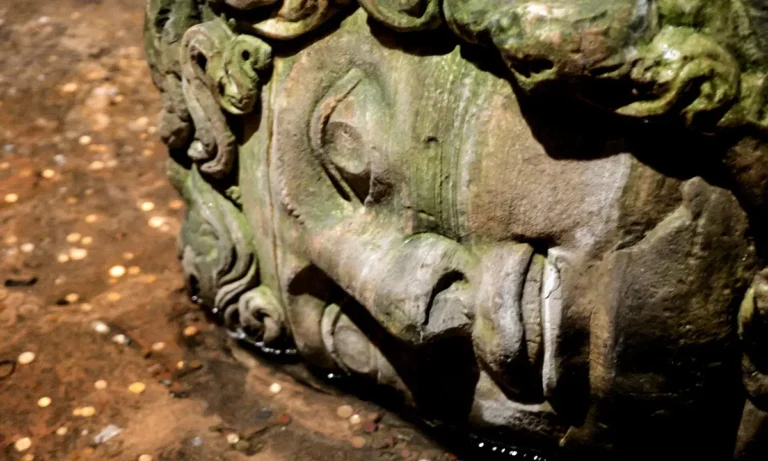 Ο Καπλάν γράφει ότι η αρχαιολογία γίνεται ελληνικό όπλο στην Τουρκία