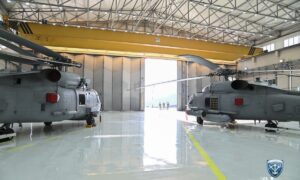 MH 60R και APKWS - Τι ισχύει με τις 100 ρουκέτες