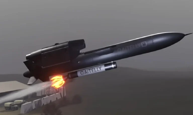 Το γαλλικό drone Chorus με 3.000 χλμ εμβέλεια που αλλάζει τα δεδομένα